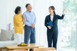 サービス付き高齢者向け住宅の内覧を徹底解説！訪問介護の有無も要チェック